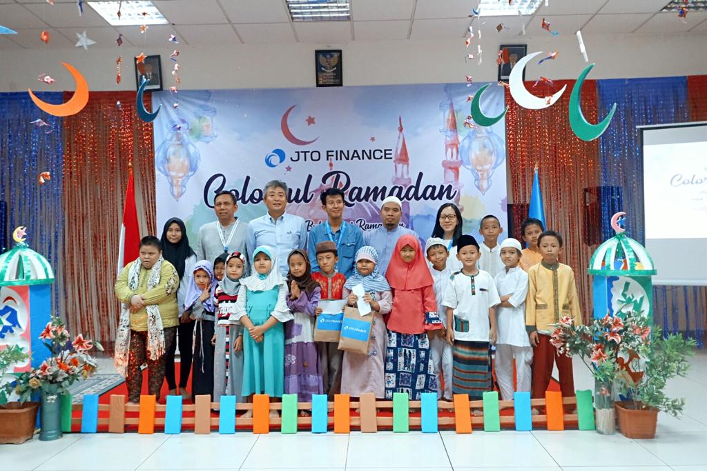 Berbagi Kasih di Bulan Ramadhan, JTO Finance Gelar Buka 